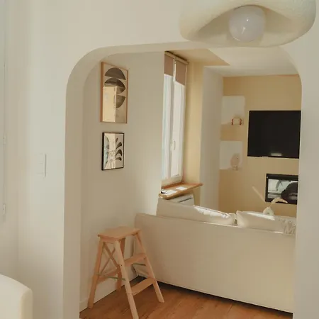 Au Coeur De Hyeres, Ideal Pour Les Couples ! Йер