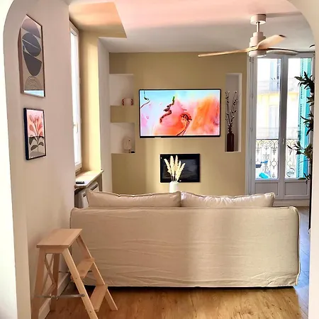 Au Coeur De Hyeres, Ideal Pour Les Couples ! *