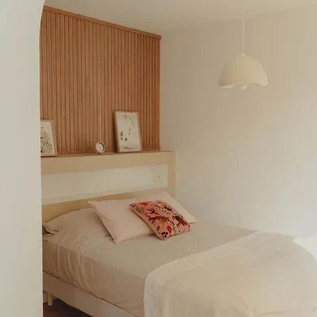 Διαμέρισμα Au Coeur De Hyeres, Ideal Pour Les Couples ! *