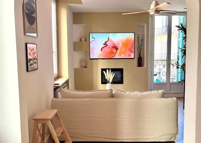 Au Coeur De Hyeres, Ideal Pour Les Couples ! *