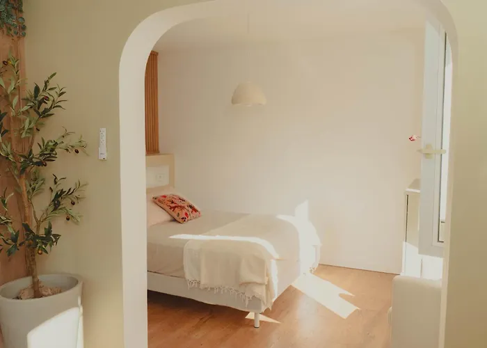 Apartment Au Coeur De Hyeres, Ideal Pour Les Couples ! Hyères