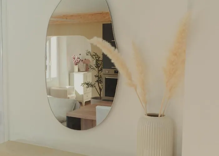 Appartement Au Coeur De Hyeres, Ideal Pour Les Couples !