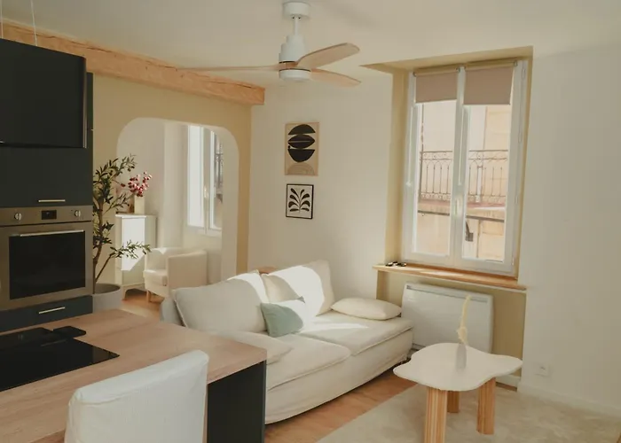 Appartement Au Coeur De Hyeres, Ideal Pour Les Couples ! Hyères