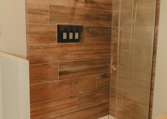 Au Coeur De Hyeres, Ideal Pour Les Couples ! Hyères